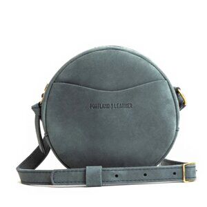 Portland Leather Goods Circle Crossbody‎ Leather Bag Small Color Storm